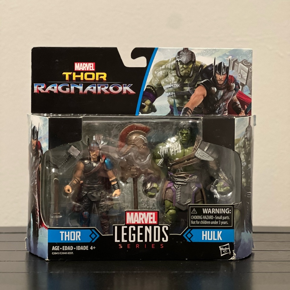 Hasbro Marvel Legends Thor and Hulk Action Figures